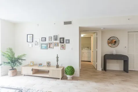 13901 SW 122nd Avenue Miami FL 33186