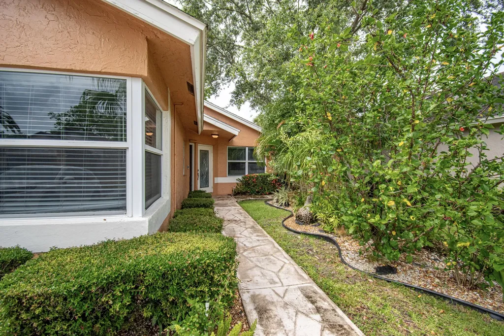 7601 Martinique Boulevard Boca Raton FL 33433