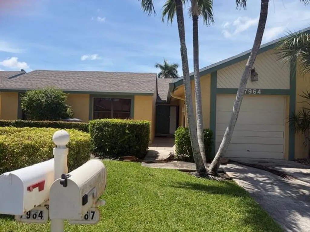 7964 Little Lane Boca Raton FL 33433