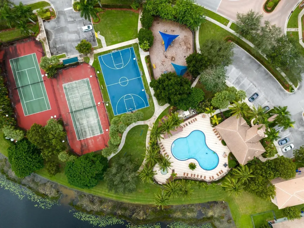 11487 Blue Violet Lane Royal Palm Beach FL 33411