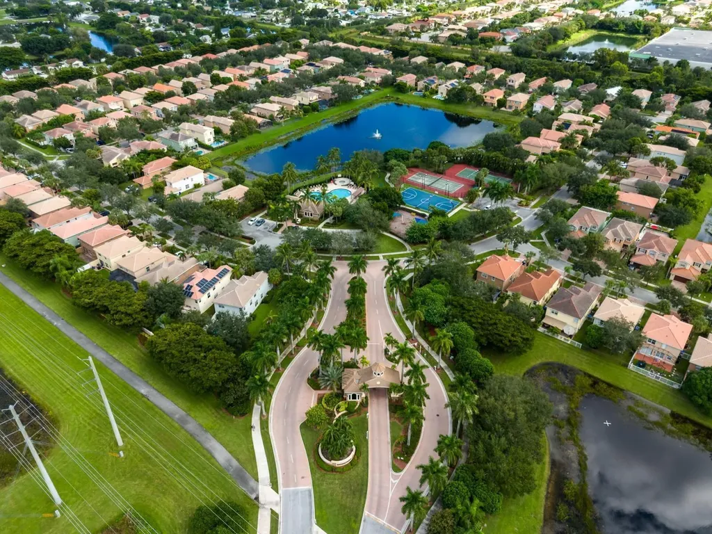 11487 Blue Violet Lane Royal Palm Beach FL 33411