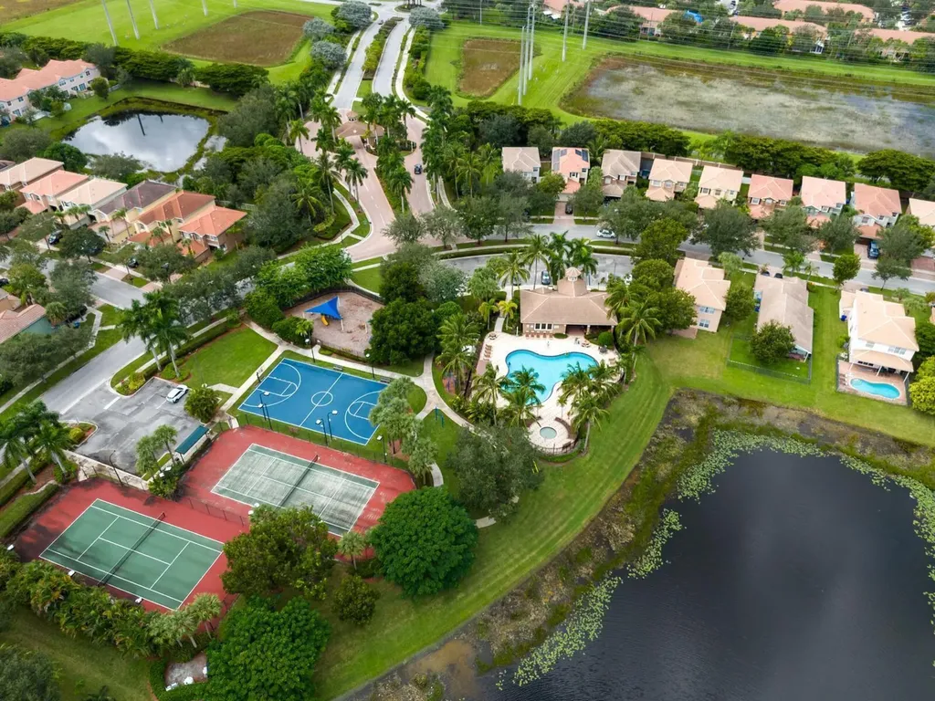11487 Blue Violet Lane Royal Palm Beach FL 33411