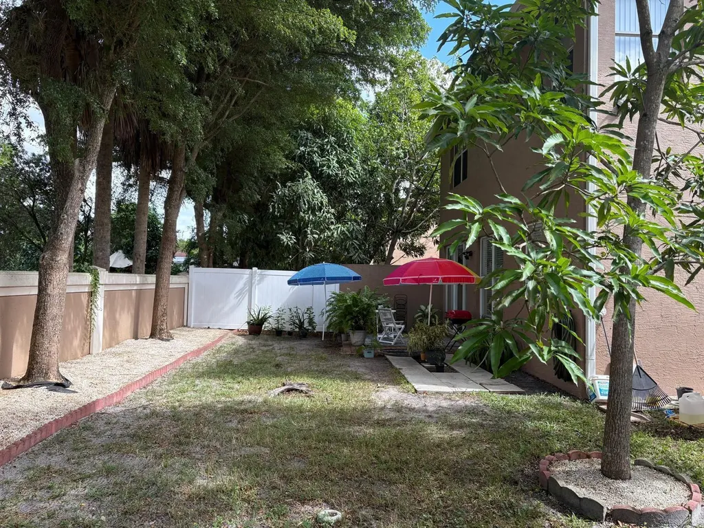 11487 Blue Violet Lane Royal Palm Beach FL 33411