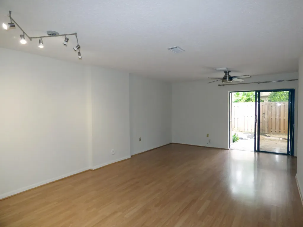 227 City View Drive Fort Lauderdale FL 33311