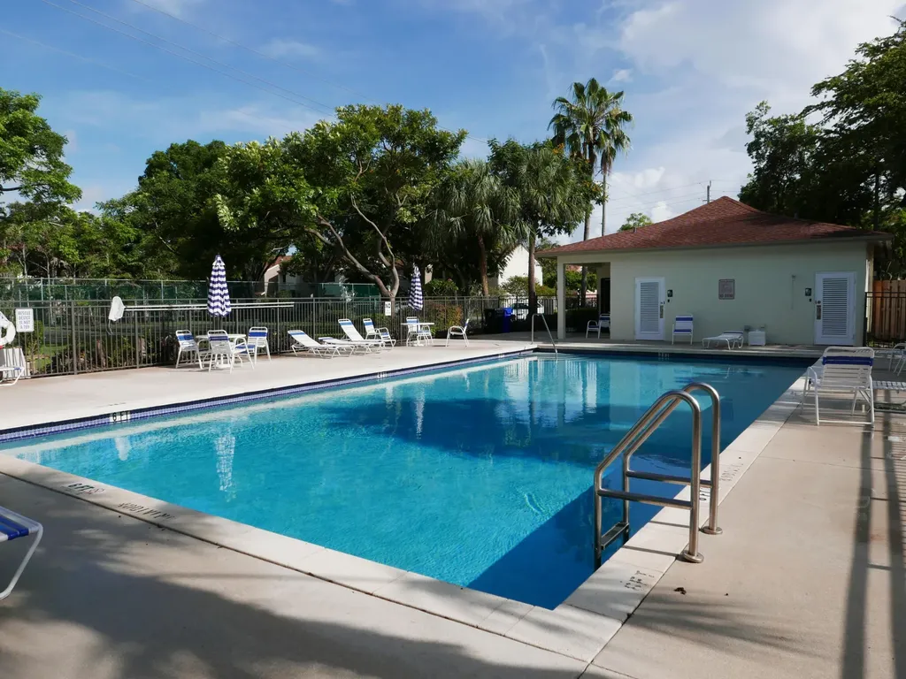 227 City View Drive Fort Lauderdale FL 33311