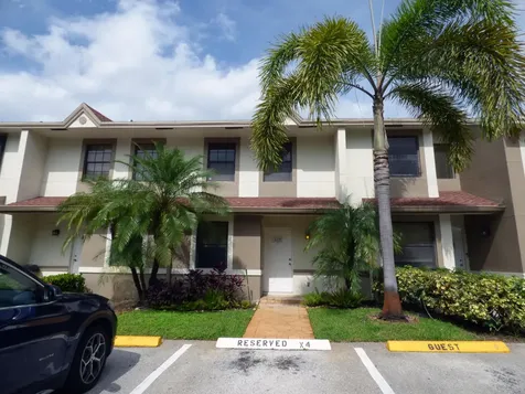 227 City View Drive Fort Lauderdale FL 33311