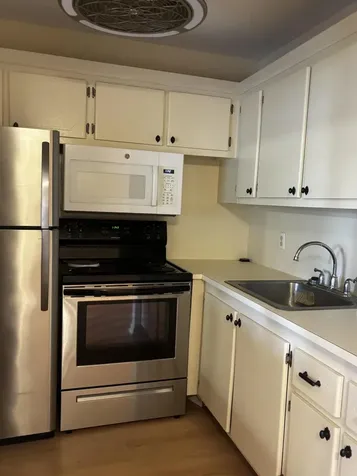 4 Sussex A West Palm Beach FL 33417