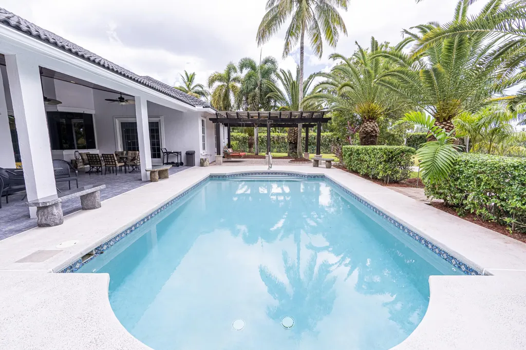 15350 Take Off Place Wellington FL 33414