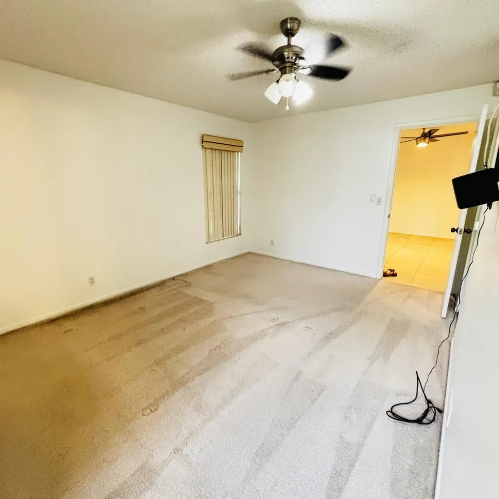 386 Bennington Lane Lake Worth FL 33467