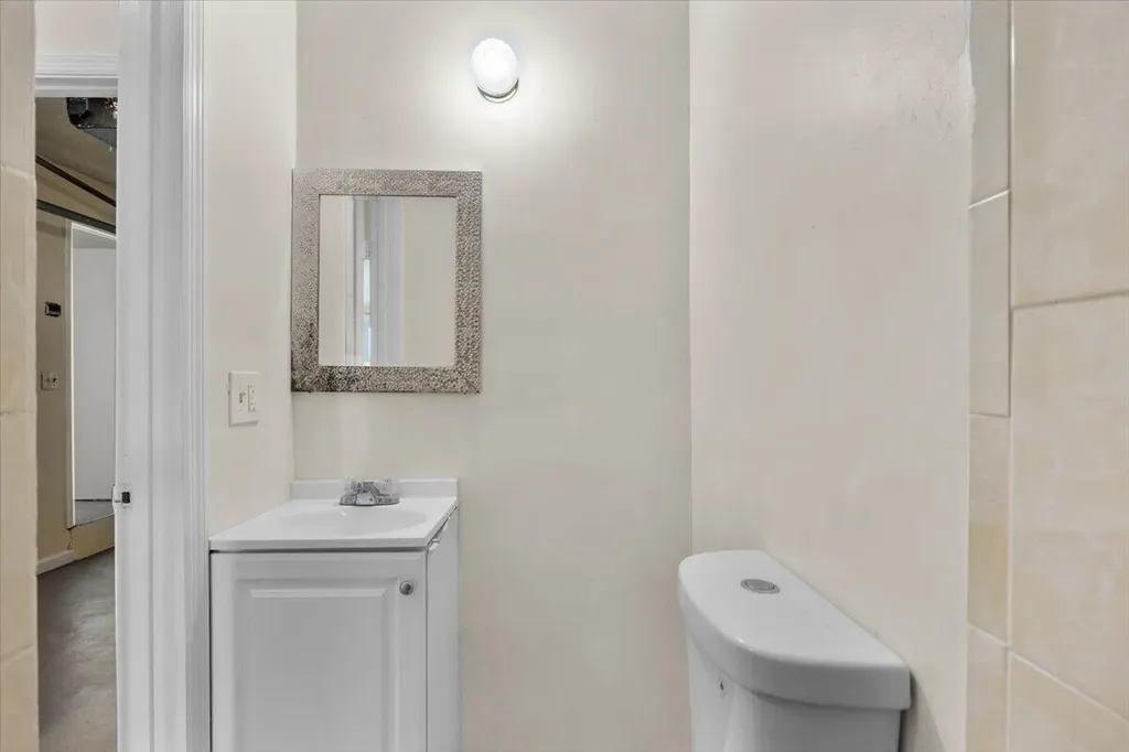 5540 S Lakewood Circle Circle S Margate FL 33063