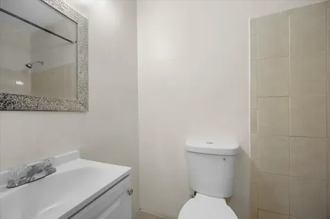 5540 S Lakewood Circle Circle S Margate FL 33063