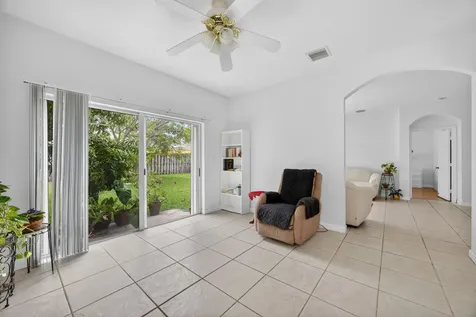 14215 SW 156th Avenue N Miami FL 33196