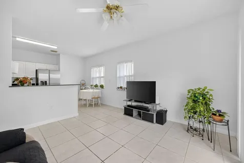 14215 SW 156th Avenue N Miami FL 33196