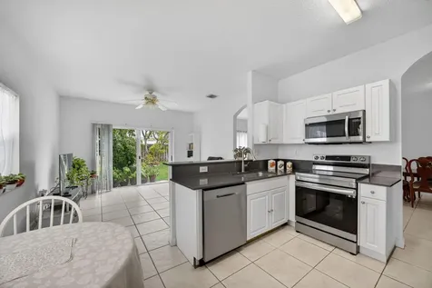 14215 SW 156th Avenue N Miami FL 33196