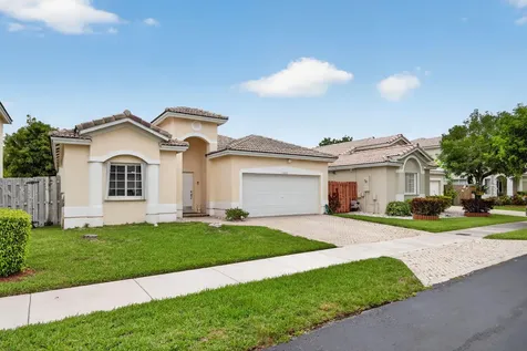 14215 SW 156th Avenue N Miami FL 33196