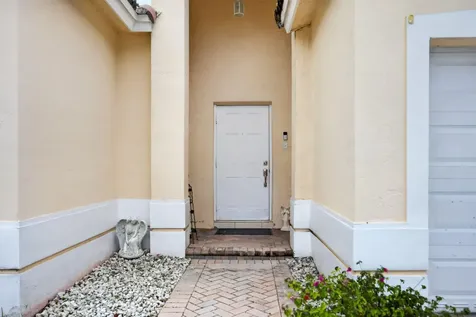 14215 SW 156th Avenue N Miami FL 33196