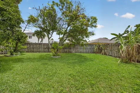 14215 SW 156th Avenue N Miami FL 33196