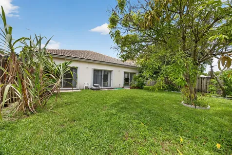 14215 SW 156th Avenue N Miami FL 33196