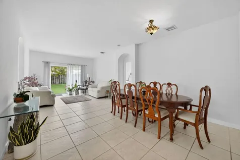 14215 SW 156th Avenue N Miami FL 33196