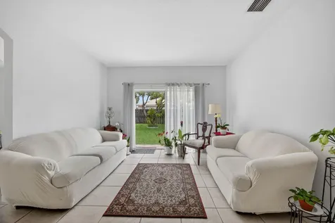 14215 SW 156th Avenue N Miami FL 33196