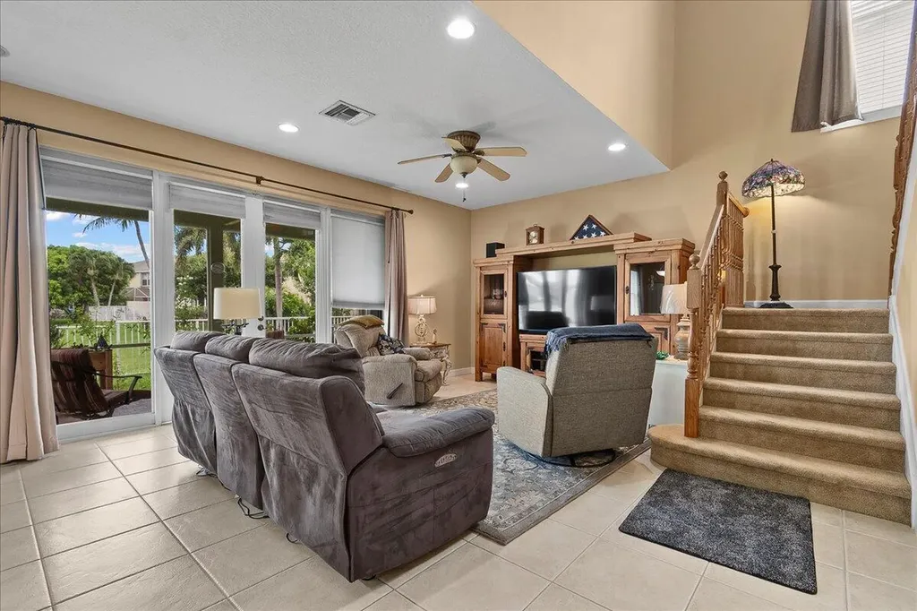135 Hamilton Terrace West Palm Beach FL 33414