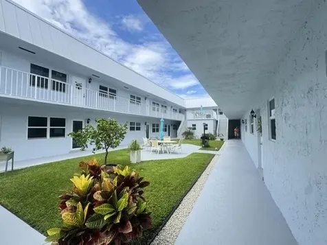 2400 NE 16th Street Pompano Beach FL 33062