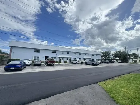 2400 NE 16th Street Pompano Beach FL 33062