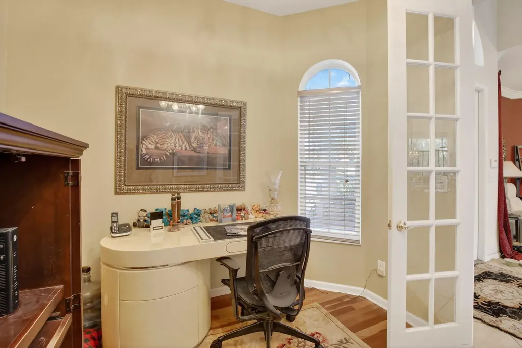 8106 N Savannah Circle Davie FL 33328