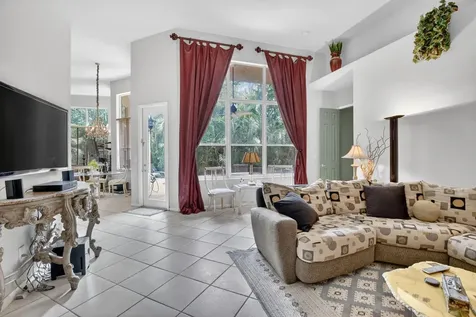 8106 N Savannah Circle Davie FL 33328