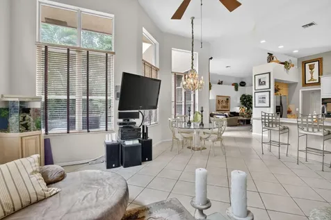 8106 N Savannah Circle Davie FL 33328