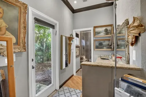 8106 N Savannah Circle Davie FL 33328