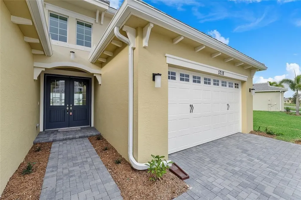 5218 Liberty Lane The Acreage FL 33470
