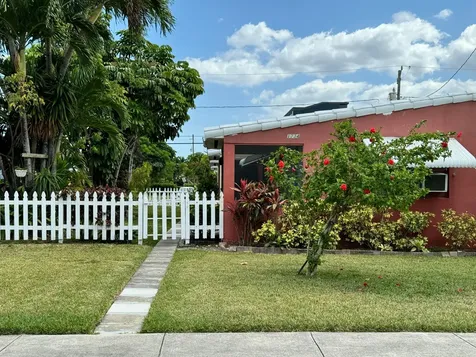 1734 Fletcher Street Hollywood FL 33020