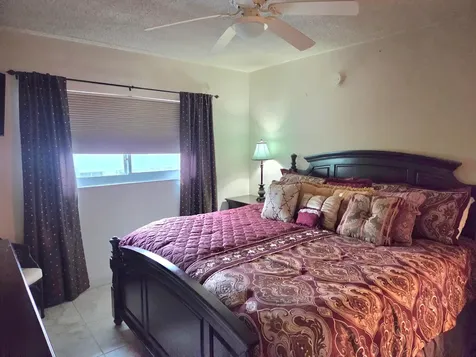 2100 NE 38th Street NE Lighthouse Point FL 33064