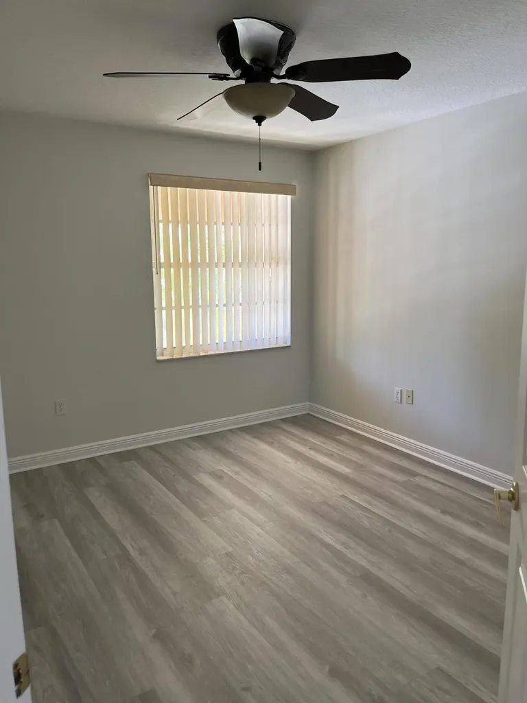 2064 Reston Circle Royal Palm Beach FL 33411