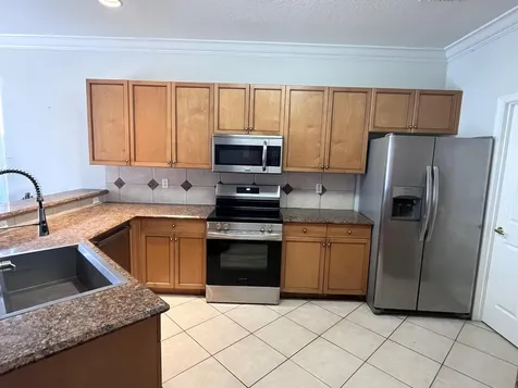 2064 Reston Circle Royal Palm Beach FL 33411