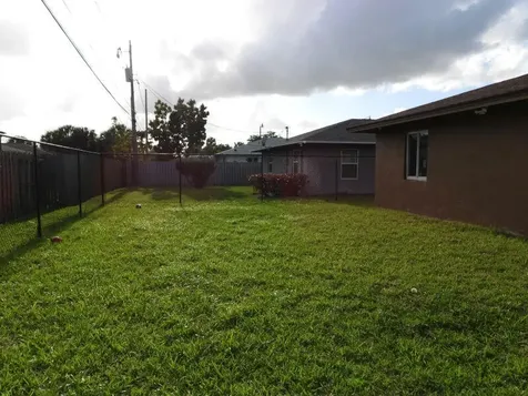 2764 NW 1st Court Pompano Beach FL 33069