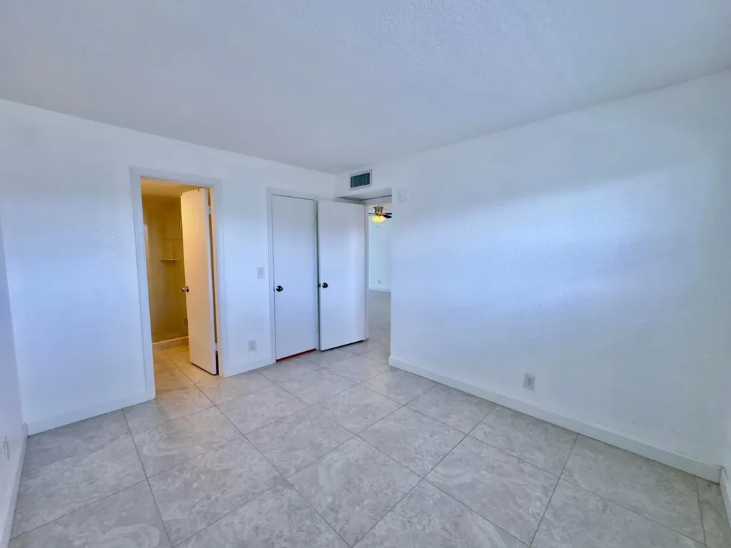 2016 S Federal Highway Boynton Beach FL 33435