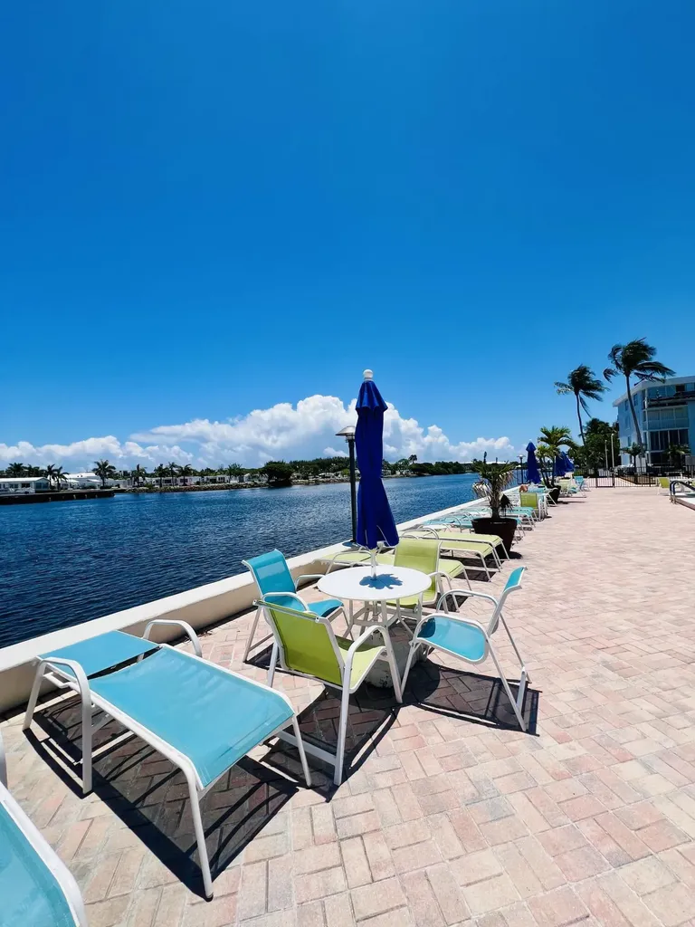 2016 S Federal Highway Boynton Beach FL 33435