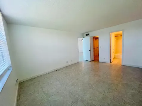 2016 S Federal Highway Boynton Beach FL 33435