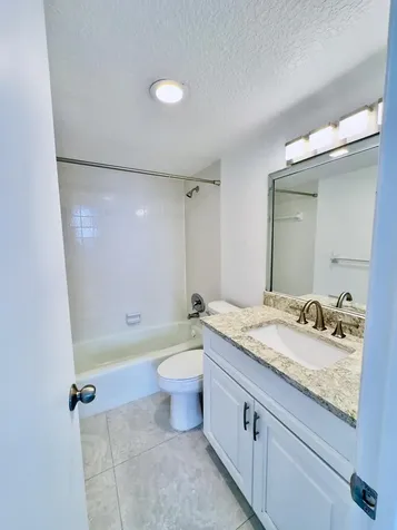 2016 S Federal Highway Boynton Beach FL 33435
