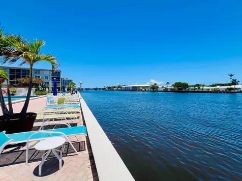 2016 S Federal Highway Boynton Beach FL 33435