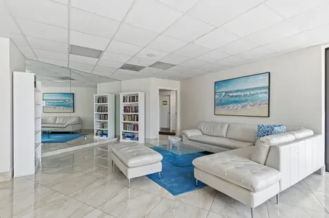 5420 N Ocean Drive Singer Island FL 33404
