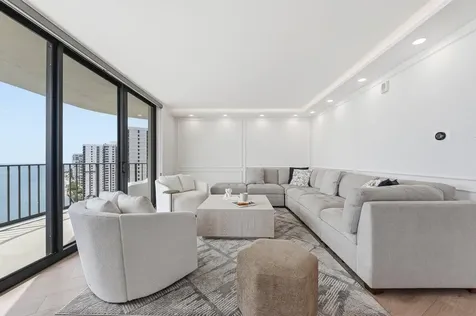 5420 N Ocean Drive Singer Island FL 33404