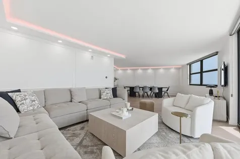 5420 N Ocean Drive Singer Island FL 33404