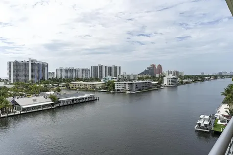 2900 NE 30th Street Fort Lauderdale FL 33306