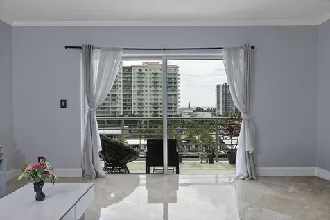 2900 NE 30th Street Fort Lauderdale FL 33306