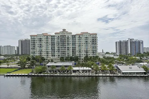 2900 NE 30th Street Fort Lauderdale FL 33306