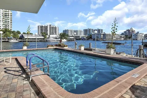 2900 NE 30th Street Fort Lauderdale FL 33306