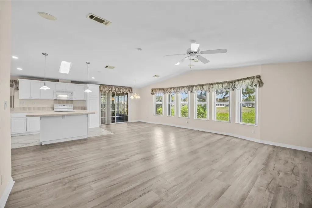 7654 Red Crossbill Court Port St Lucie FL 34952